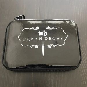 Urban Decay Dangerous Palette